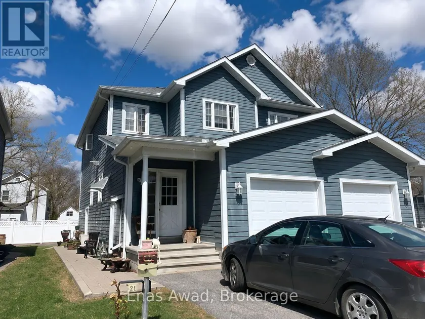 Semi-Detached/Link at 102 MILL STREET, Russell