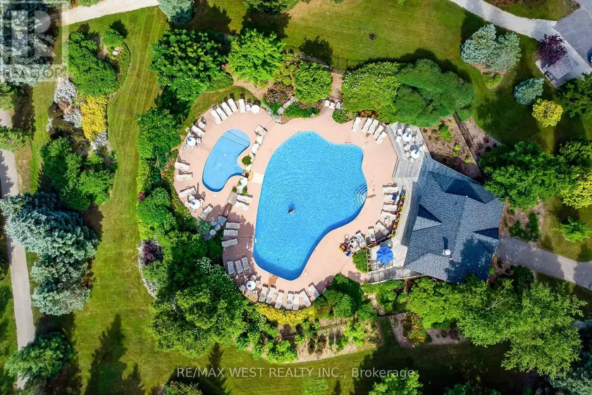 Townhouse at 37 - 171 SNOWBRIDGE WAY, Blue Mountains