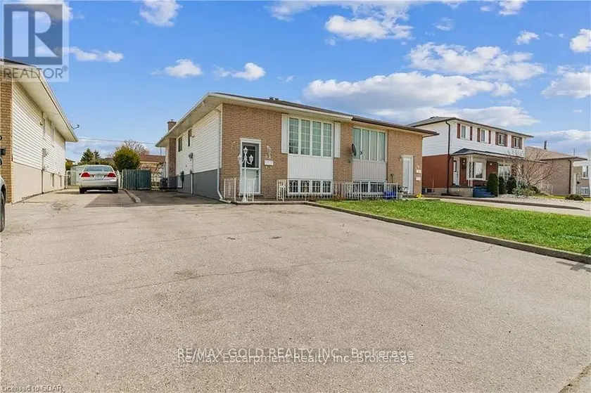 Semi-Detached/Link at 54 BAKERSFIELD DRIVE, Cambridge