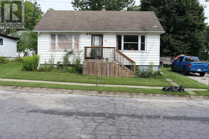 Detached at 31 MYRTLE STREET, Aylmer