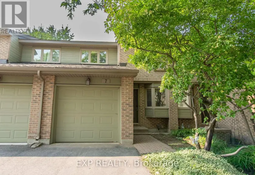 Townhouse at UNIT 7 - 710 CORONATION AVENUE, Ottawa