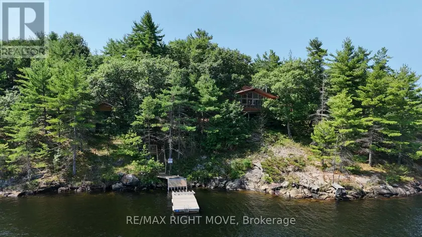 Detached at 3140 ISLAND 1810, Georgian Bay