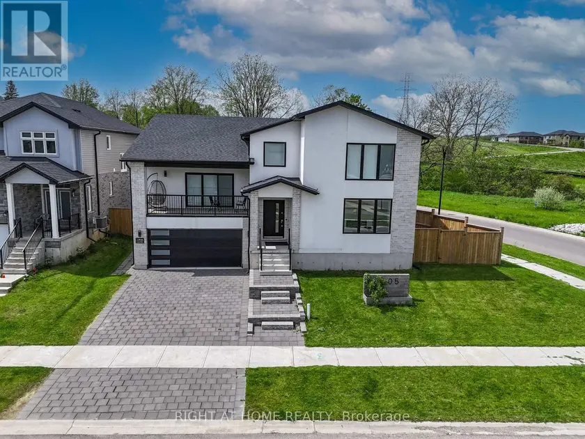 Detached at 2705 ORIOLE DRIVE, London South