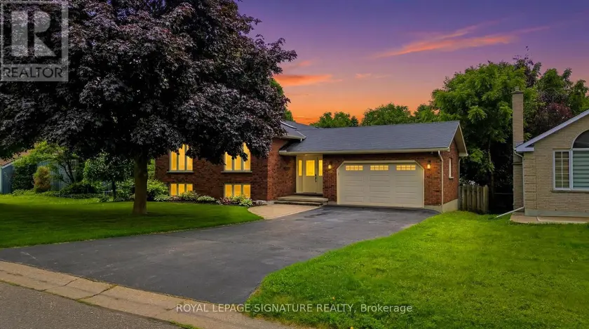 Detached at 30 ANDREW STREET, Brant