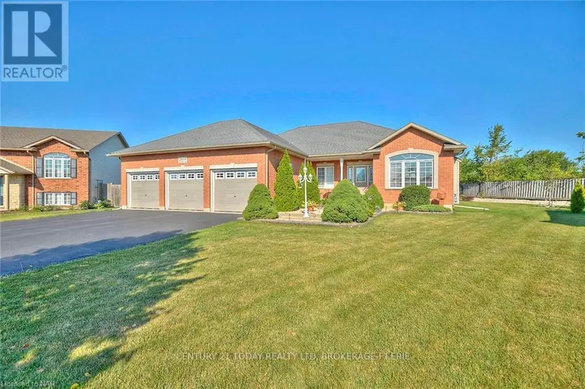 Detached at 3910 CHRISTINA COURT, Fort Erie