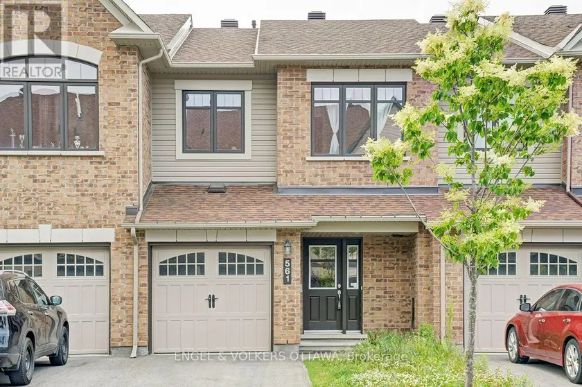 Townhouse at 561 PETRICHOR CRESCENT, Ottawa