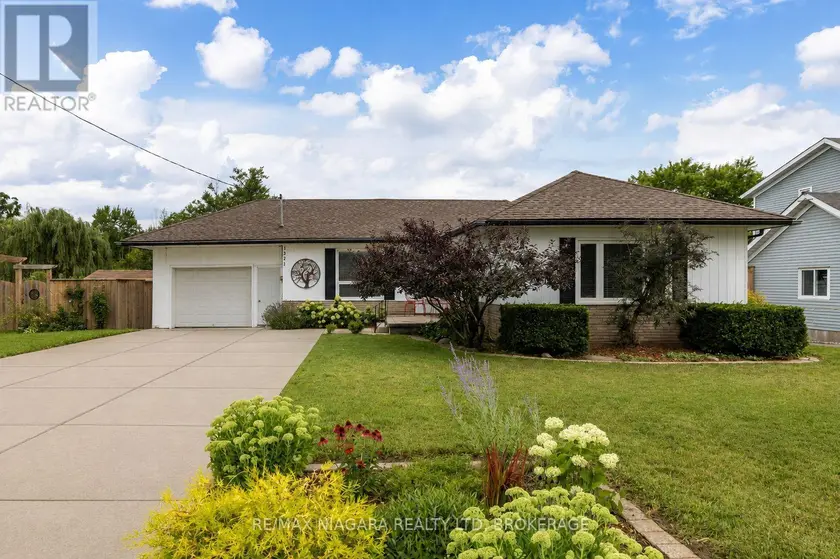 Detached at 3522 EAST MAIN STREET, Fort Erie