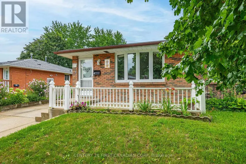 Semi-Detached/Link at 25 NOEL AVENUE, London East