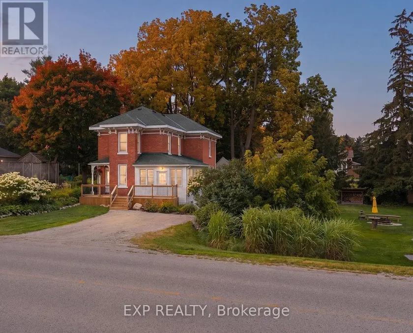 Detached at 2027 VICTORIA STREET, Howick
