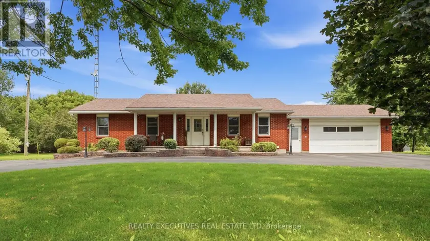 Detached at 12505 BARKLEY ROAD, South Dundas