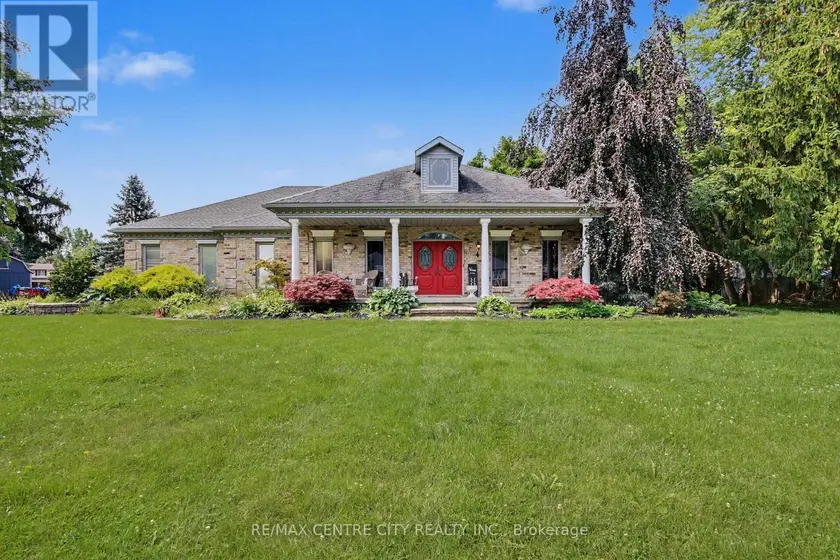 Detached at 10308 GREENPARK DRIVE, Southwold