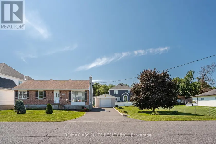 Detached at 1880 KINGSDALE AVENUE, Ottawa
