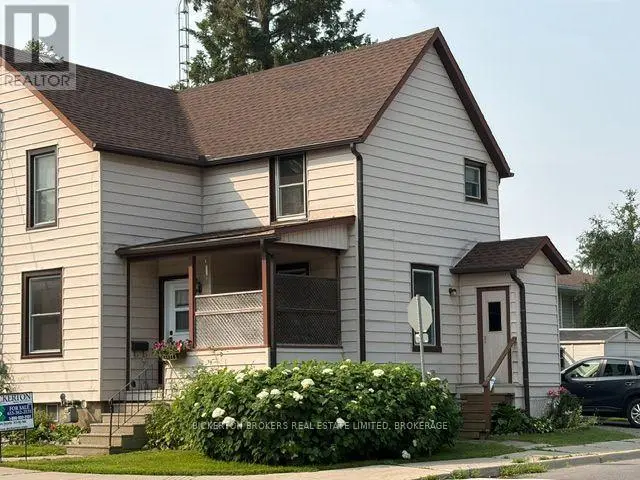 Semi-Detached/Link at 292 WILLIAM STREET N, Gananoque