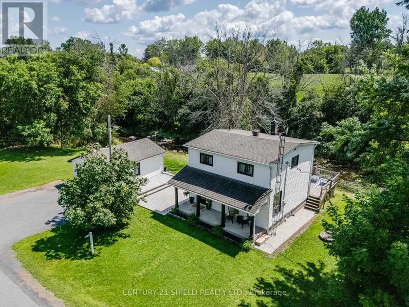 Detached at 17648 ISLAND ROAD, South Stormont