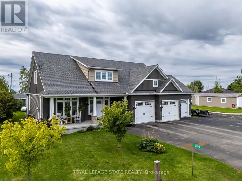 Detached at 3176 LAKESHORE ROAD, Haldimand
