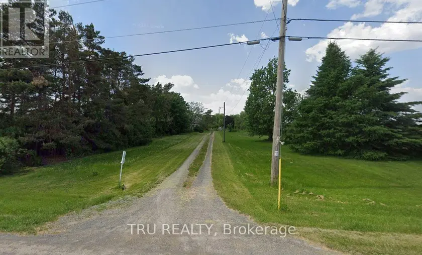 Detached at 12013 HOGABOAM ROAD, North Dundas