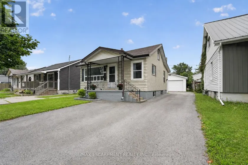 Detached at 333 SIMPSON AVENUE, Welland