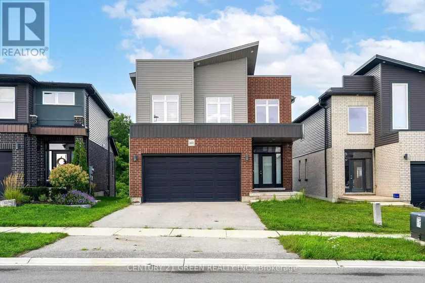 Detached at 1400 SANDBAR STREET, London North