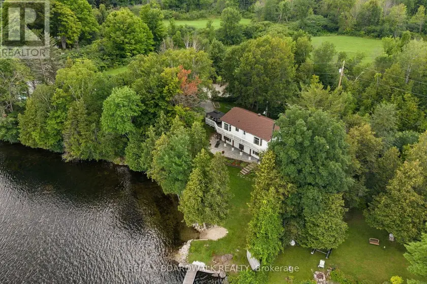 Detached at 125 PIKE LAKE ROUTE 11 ROAD, Tay Valley