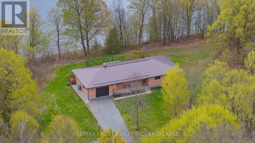 Detached at 4834 BATTERSEA ROAD, Frontenac