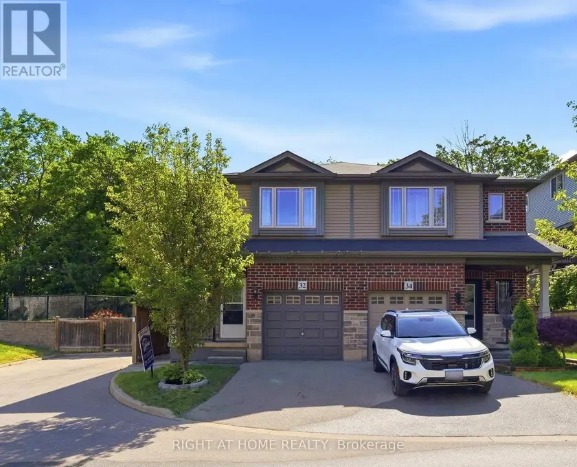 Semi-Detached/Link at 32 ROLLING LANE, Hamilton