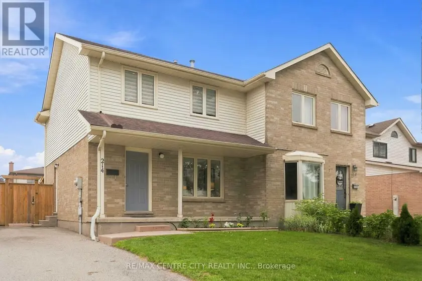 Semi-Detached/Link at 214 MARTINET AVENUE, London East