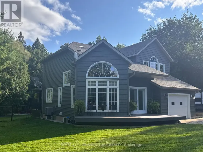 Detached at 777320 HIGHWAY 10, Chatsworth