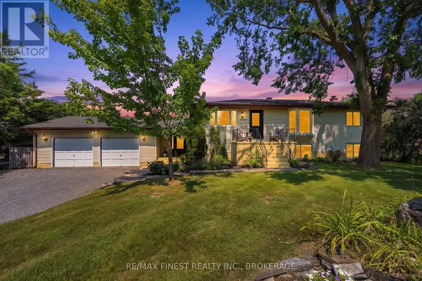 Detached at 3420 ROUND LAKE ROAD, Frontenac