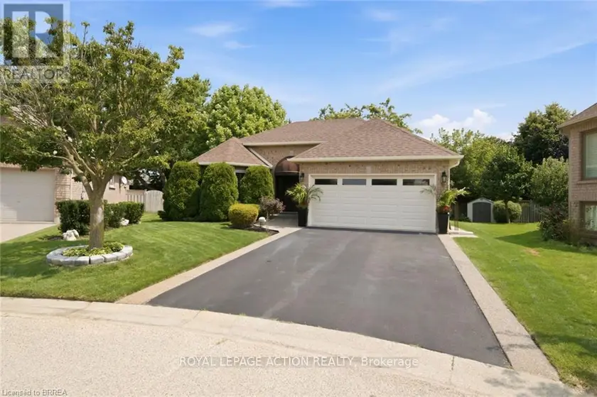 Detached at 37 MC INTOSH COURT