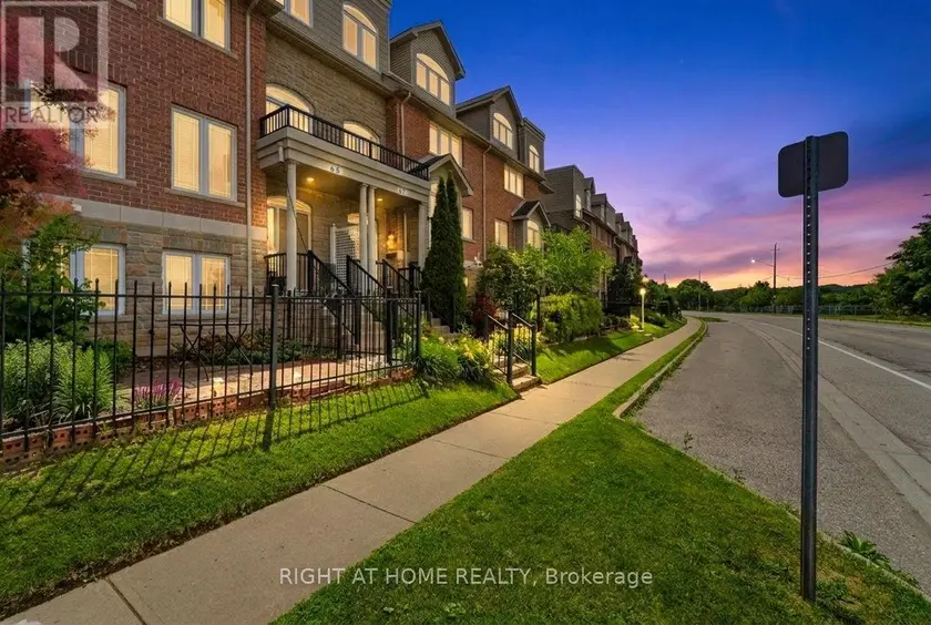Townhouse at 65 WELLINGTON SOUTH, Cambridge