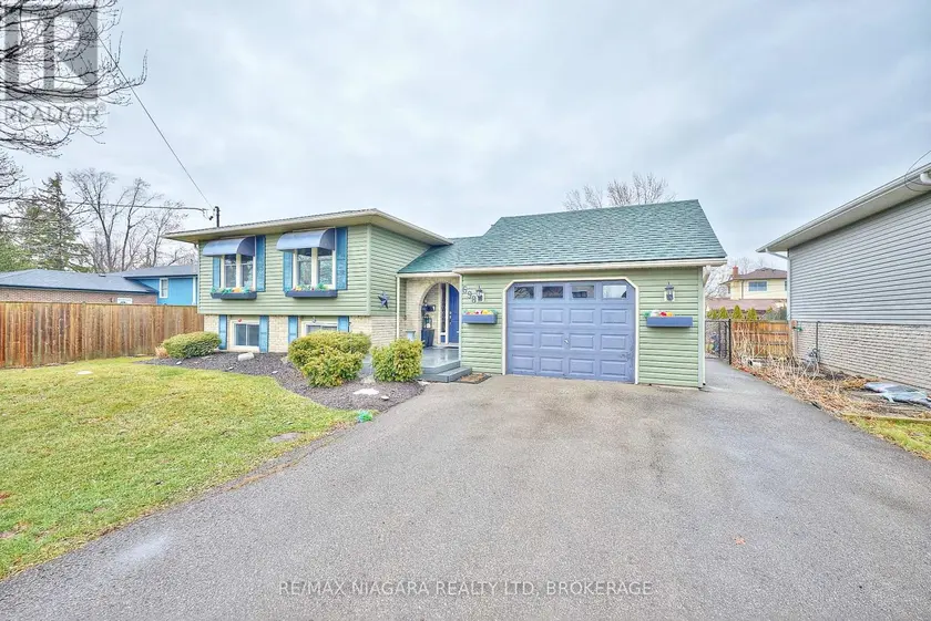 Detached at 698 BUFFALO ROAD, Fort Erie