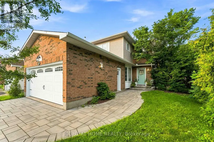 Detached at 25 WATERTON CRESCENT, Ottawa