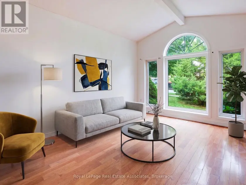 Detached at 26 MCLACHLAN PLACE, Guelph