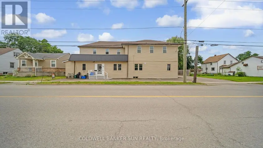 Multiplex at 223-227 GILMORE ROAD, Fort Erie