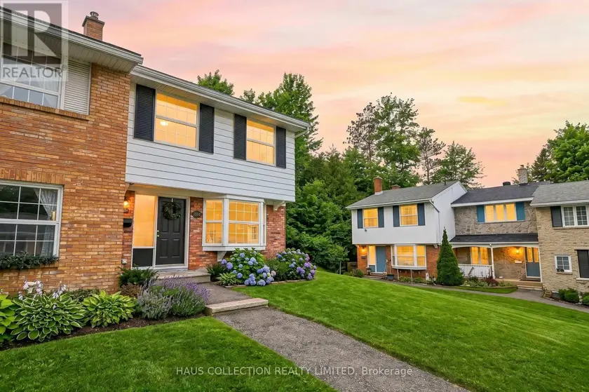 Townhouse at 884 WALKLEY ROAD, Ottawa