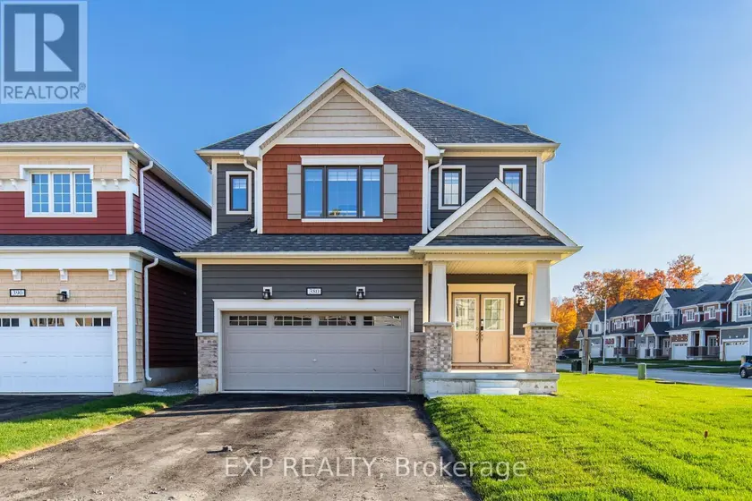 Detached at 380 BEECHWOOD FOREST LANE, Gravenhurst)