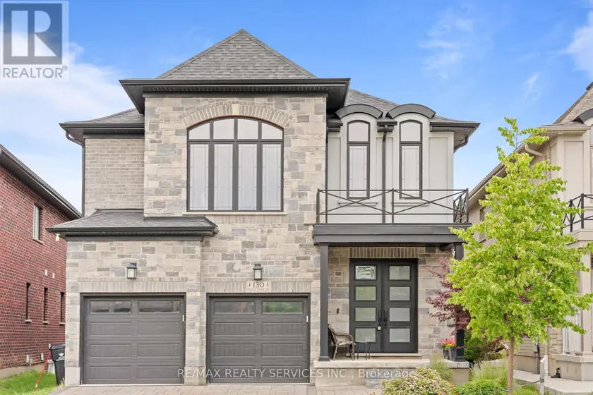 Detached at 130 PONDCLIFFE DRIVE, Kitchener