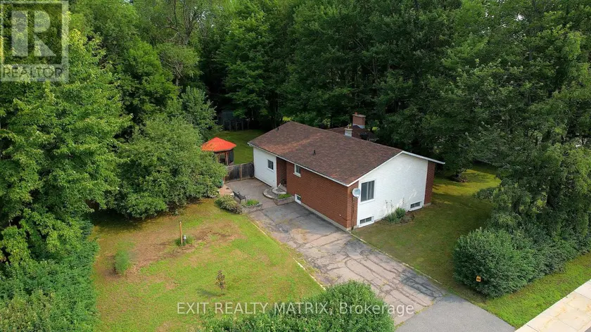 Detached at 2174 DES PINS STREET, The Nation