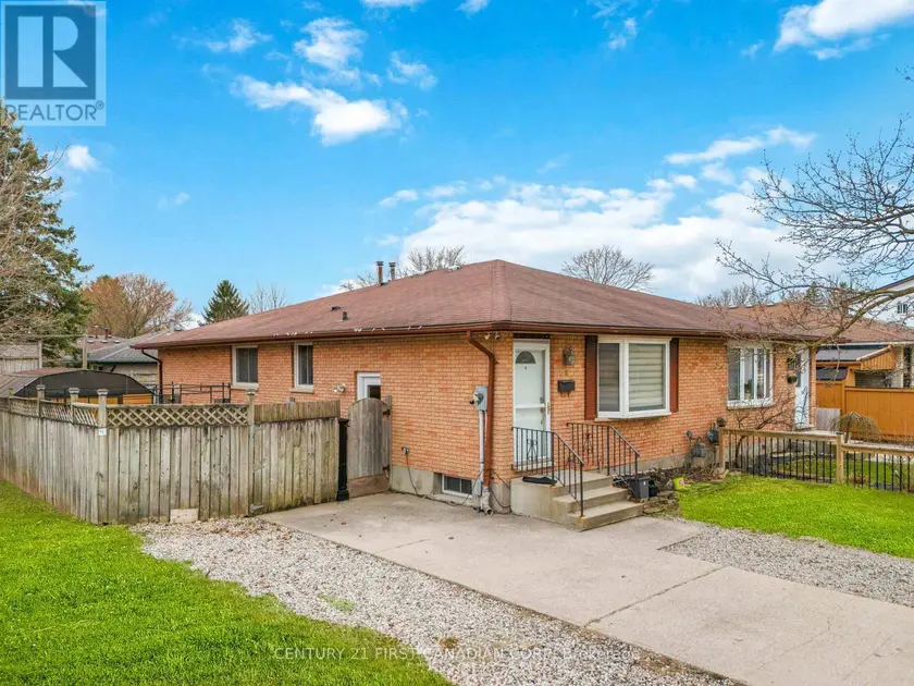 Detached at 54 BRENNAN DRIVE N, Strathroy-Caradoc