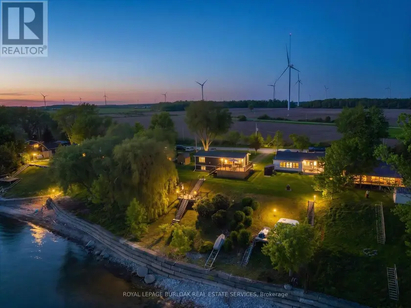 Detached at 402 SOUTH COAST DRIVE, Haldimand