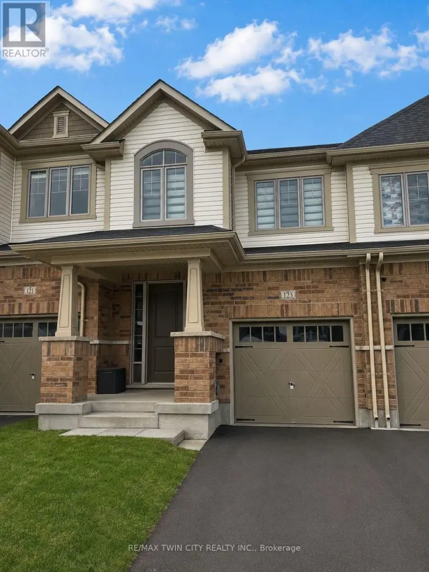 Townhouse at 123 BROADACRE DRIVE, Kitchener