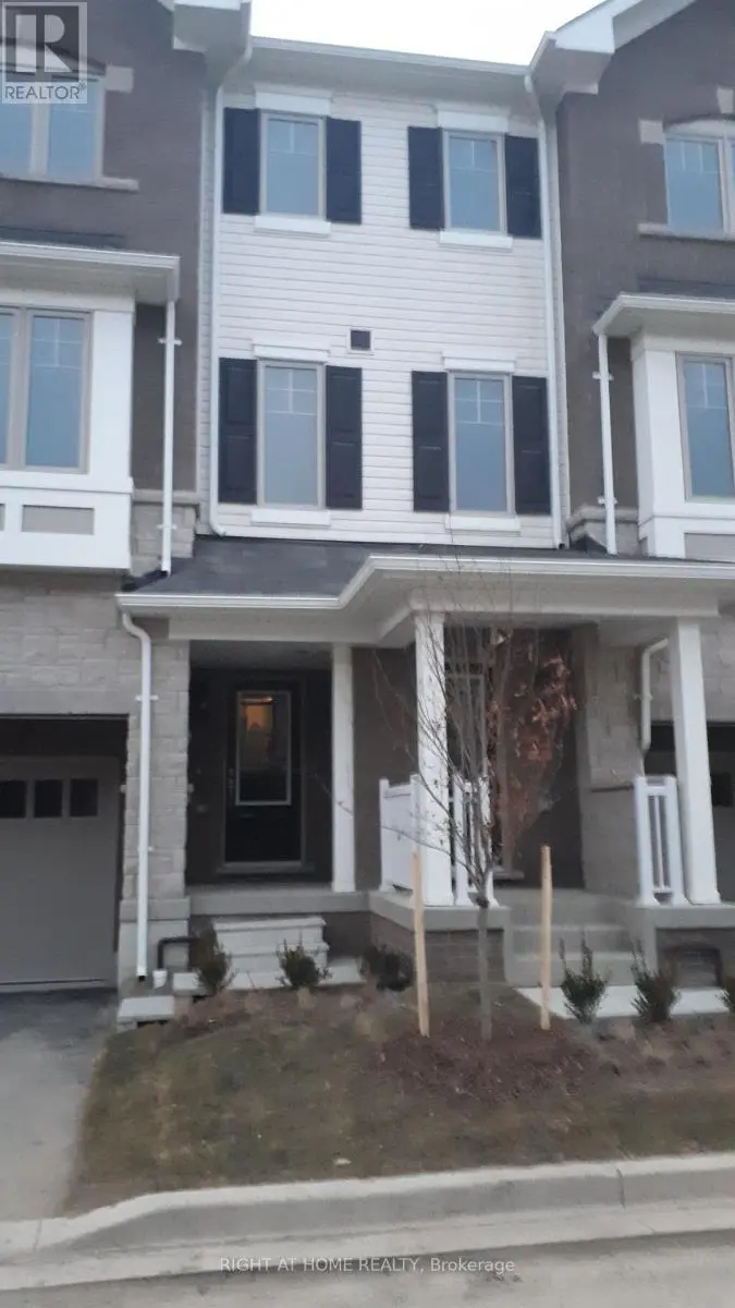 Townhouse at 124 HIBISCUS LANE, Hamilton