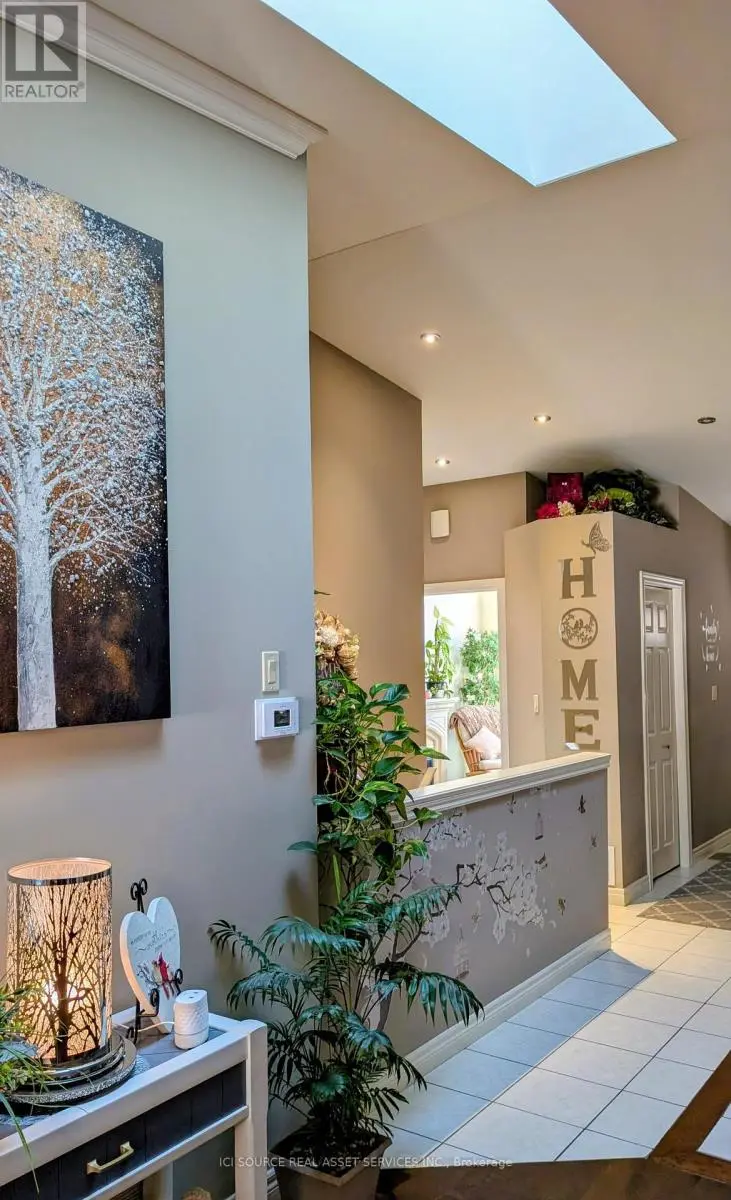 Townhouse at 22 MCINTOSH AVENUE, Chatham-Kent
