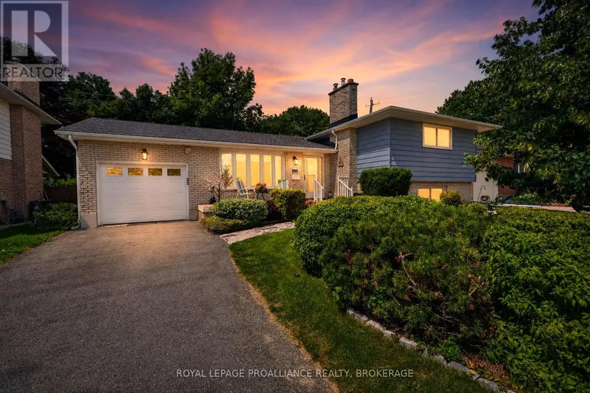 Detached at 379 GLEN CASTLE ROAD, Kingston