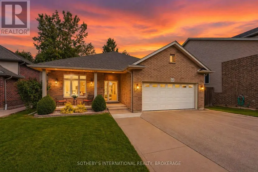 Detached at 64 MASON COURT, Welland