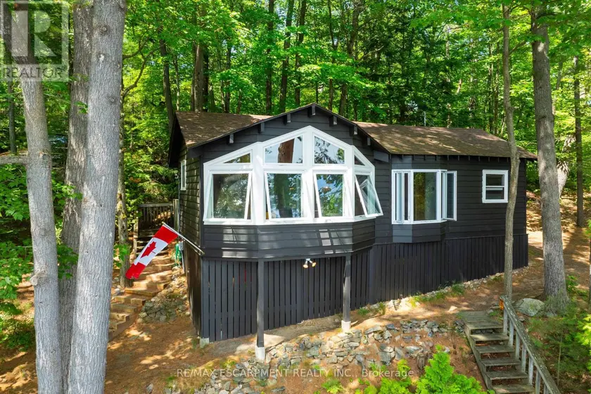 Detached at 1009 FOGO STREET, Muskoka Lakes