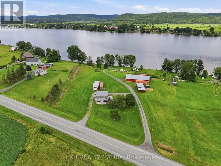 Detached at 1309 CONC 1 ROAD, Alfred and Plantagenet