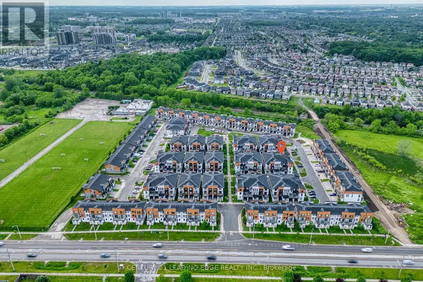 Townhouse at 915 GEORGETOWN DRIVE, London