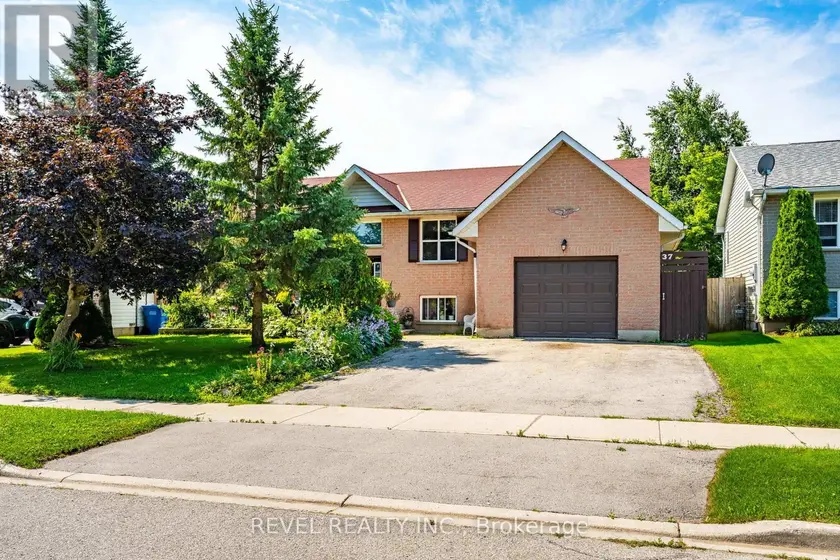 Detached at 37 WILSON CRESCENT, Southgate
