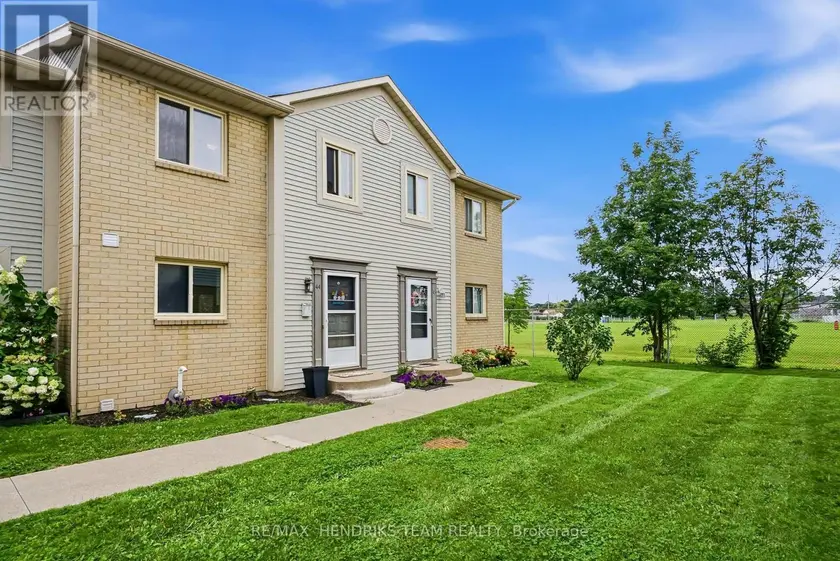 Townhouse at 44 - 65 DORCHESTER BOULEVARD, St. Catharines